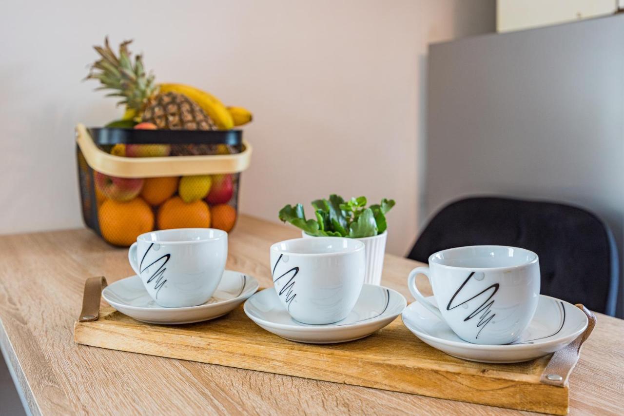 Studio Apartman Marly Apartman Póla Kültér fotó